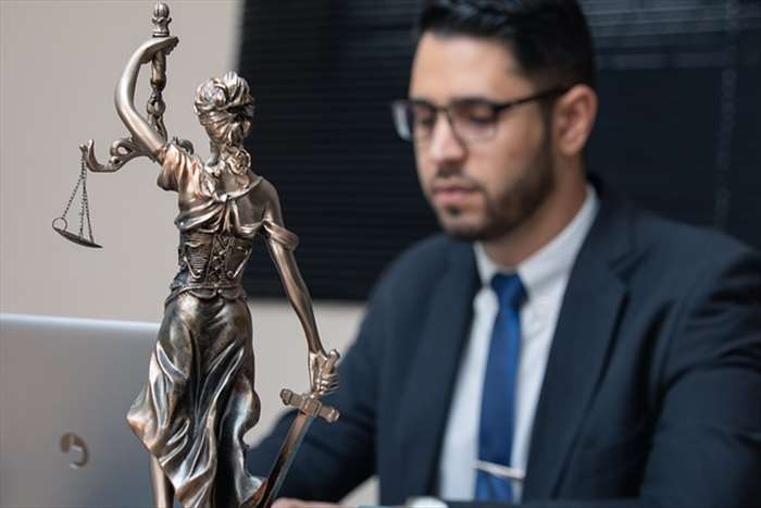 Les défis des avocats en droit social dans le monde du travail