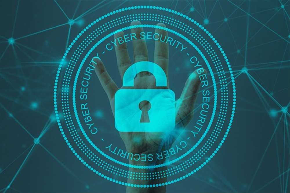 Cybersécurité en entreprise : défis, risques et solutions