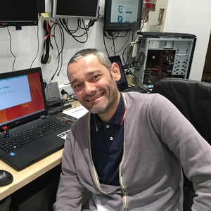 Georges David, un expert en hardware à Nice