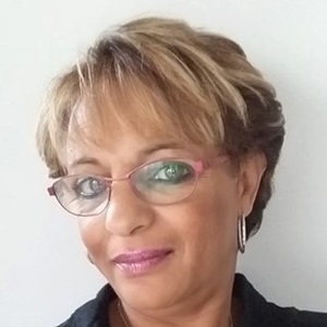 Pascale Community Manager, un animateur de communité à Sarlat-la-Canéda