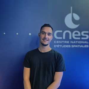 Quentin Gougeard, un codeur de site marchant à Toulouse