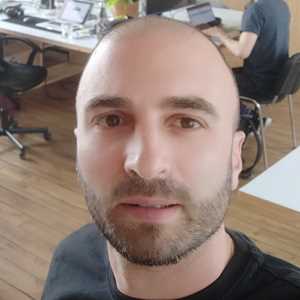 Laurent, un informaticien à Nantes