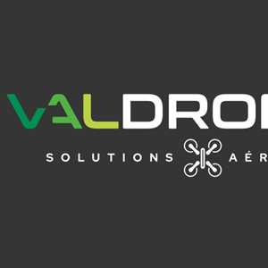 Valdrones, un pilote de drone à L'Isle-d'Abeau