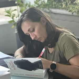 Stéphanie LAVIALLE - LVL Rédaction, un écrivain à Saint-Jean-de-Luz