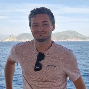 Jonathan, un codeur Android à Dax