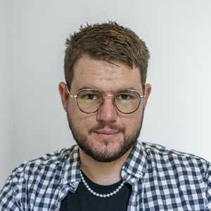 Romain Lazzarini, un codeur de site à Valence