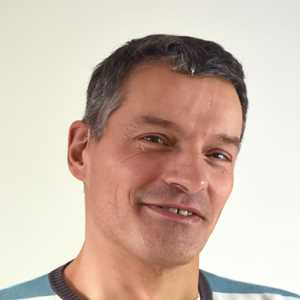Marc, un expert en hardware à Saintes